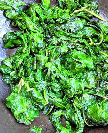 Buttered spinach