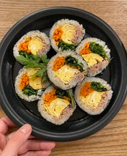 향긋함이 솔솔~ 루꼴라김밥🌿