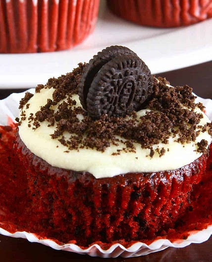 Eggless Red Velvet Cupcakes (One Bowl)