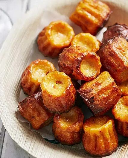 Cannelés salés au chorizo et tomme de brebis