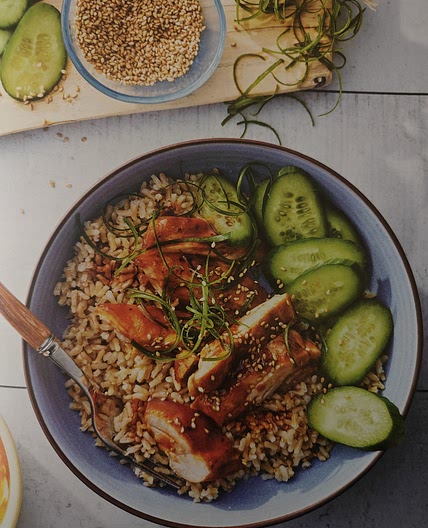 Sweet and spicy Gochujang chicken bowls
