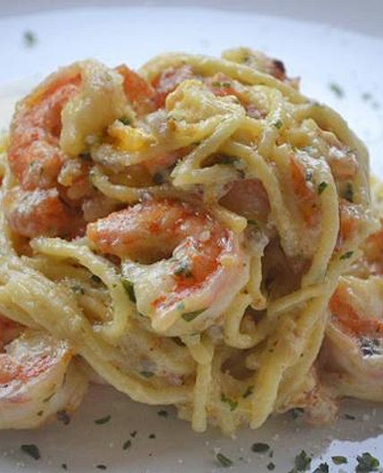 Spaghetti mit Crevetten-Rahmsauce