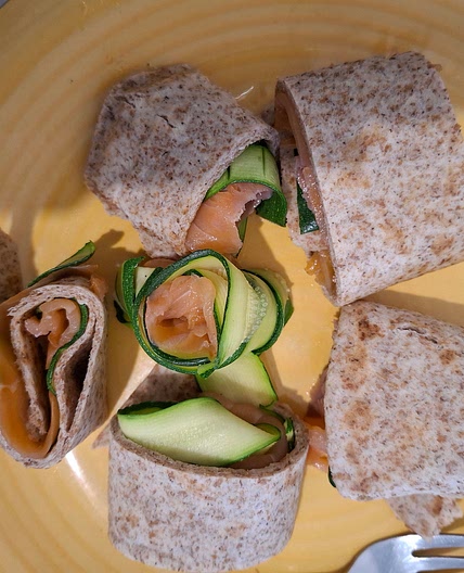 Involtini di salmone e zucchine