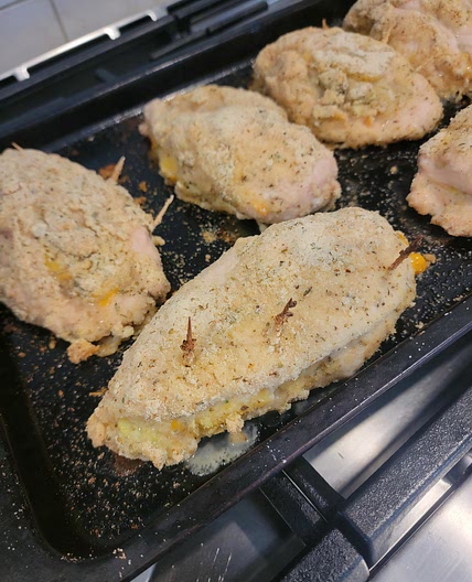 Broccoli Stuffed Chicken (Paleo)