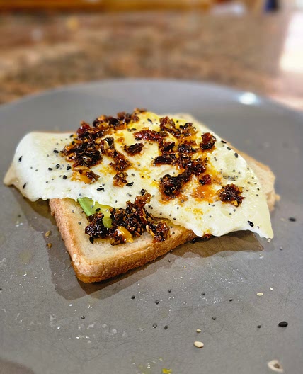 Chilli avo and egg toast