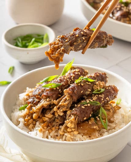 Enoki beef rolls