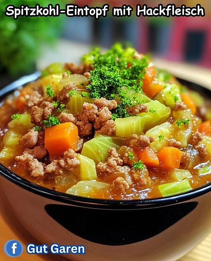 Spitzkohl-Eintopf mit Hackfleisch