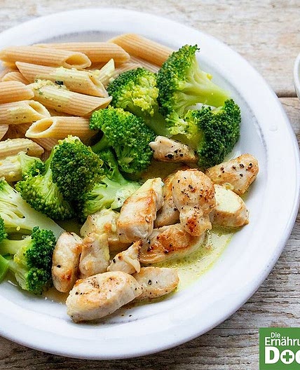 Hähnchen mit Pasta und Brokkoli!
