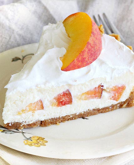 No Bake Peaches & Cream Icebox Pie