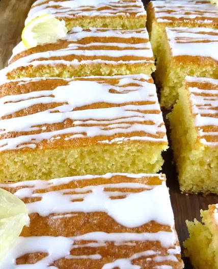 Simple Spelt Lemon Traybake with Lemon Icing