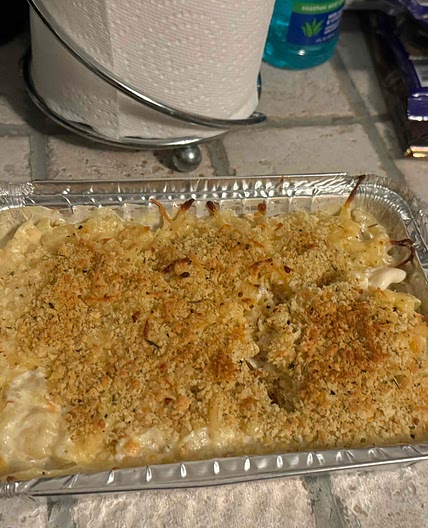 Smoked Gouda Mac and cheese 