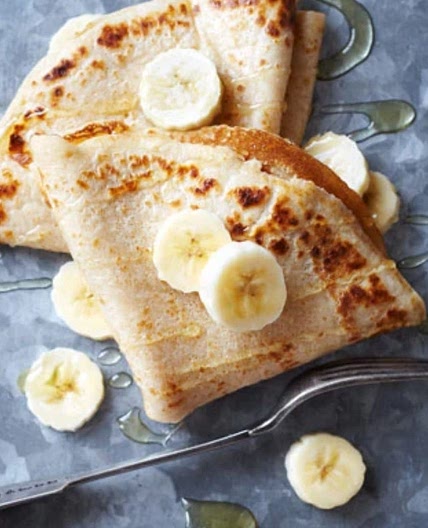 Pancakes 🥞 with cream 