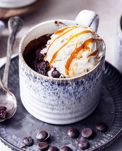 Air fryer chocolate mug cake