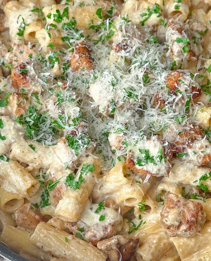 Creamy Alfredo Chicken Pasta 
