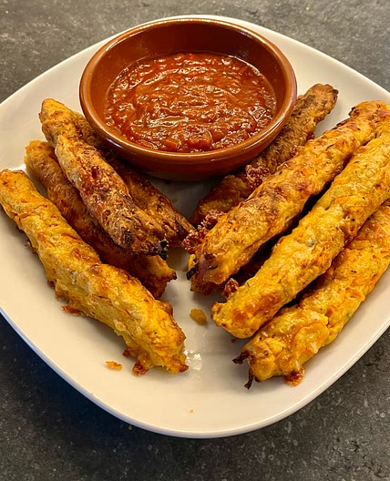 Crispy potato and carrot sticks - baked in fan oven or air frier