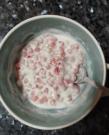 Yogur con granada