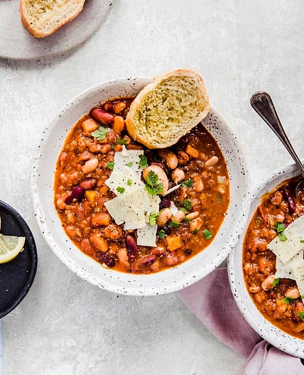 Instant Pot 15 bean soup (Vegetarian)