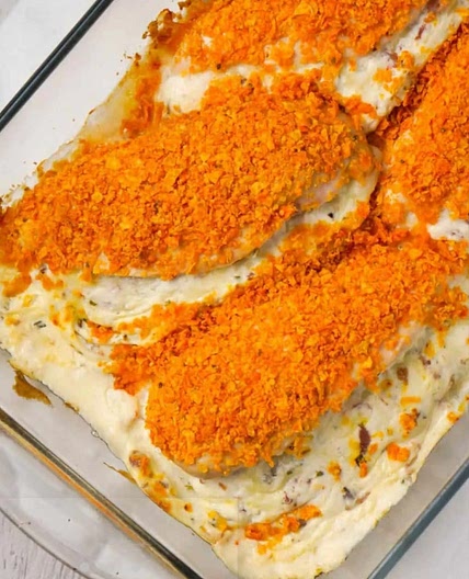 Cream Cheese and Bacon Stuffed Doritos Chicken 😍