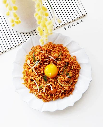 사발면 쿠지라이식라면 레시피