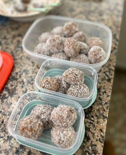 Choc Raspberry High Protein Energy Balls (no bake)