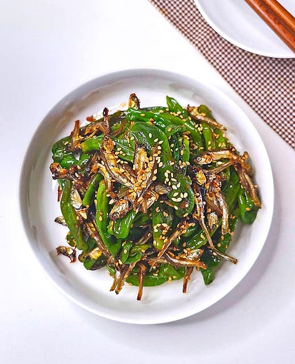 단골반찬 꽈리고추 멸치볶음