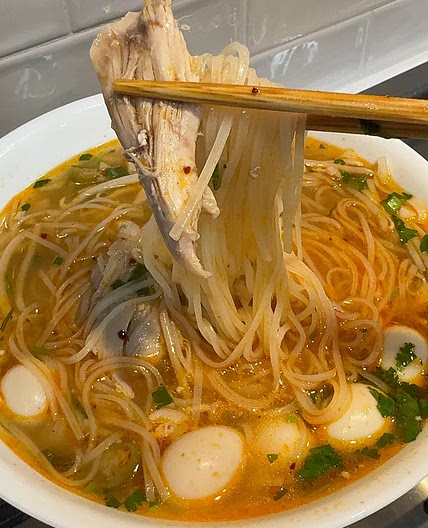 Easy chicken pho recipe 