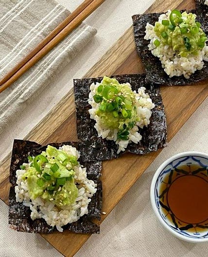 아보카도 손말이 김밥👩🏻‍🍳