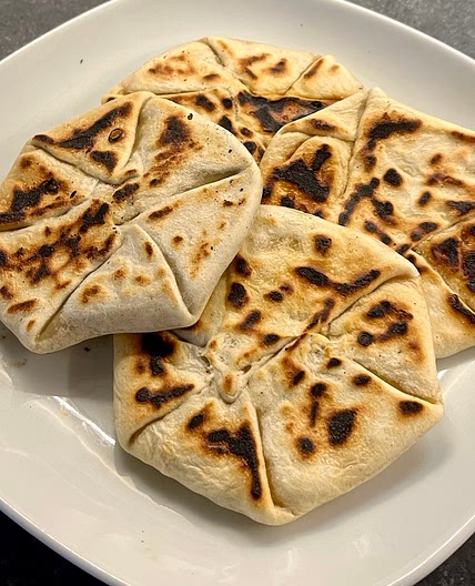 Stuffed mini ciabatta on dry frying pan (or oven, or air fryer)
