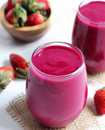 Beet& strawberry smoothie