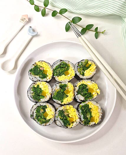 건강을 생각한 시금치김밥