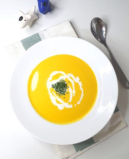 부드러운 아침식사 단호박스프