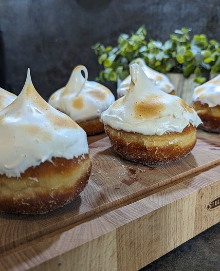Lemon Meringue Doughnuts