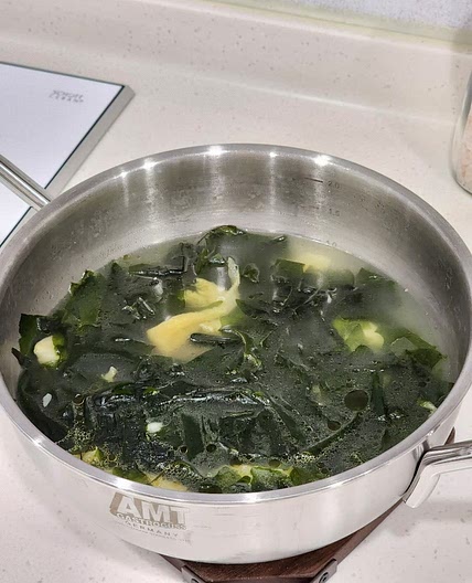 황태미역국 끓이는법 깔끔한 북어미역국 레시피 고기없이 미역국