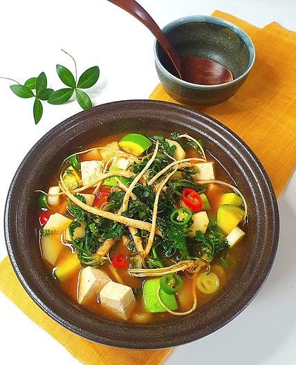 냉이된장찌개