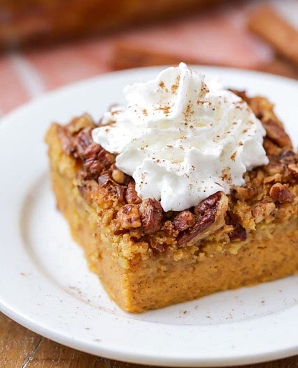 Pumpkin Crunch Cake