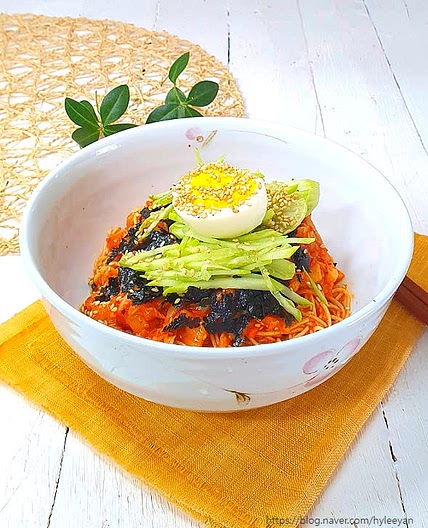 김치비빔국수