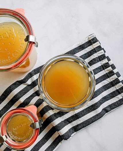 Warming winter chicken stock