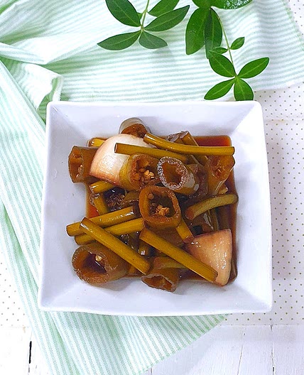 마늘종고추장아찌
