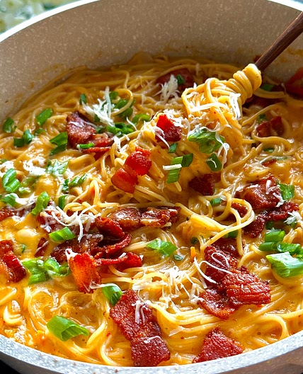 One Pan Creamy Kimchi Pasta