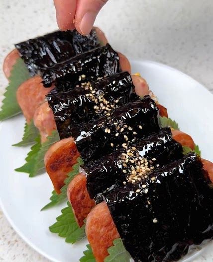 접어먹는 스팸김밥
