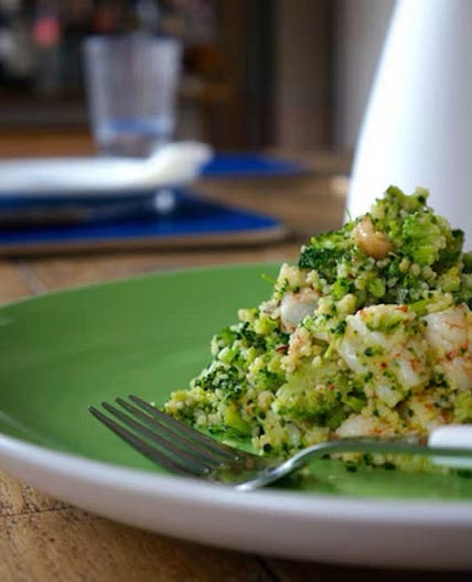 Cuscús de brócoli y gambas