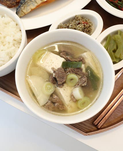 소고기 무국 끓이기