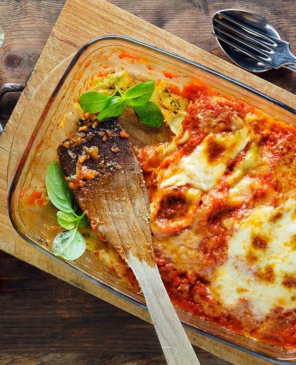 Gordon Ramsey Lasagne Al Forno | A Couple For The Road