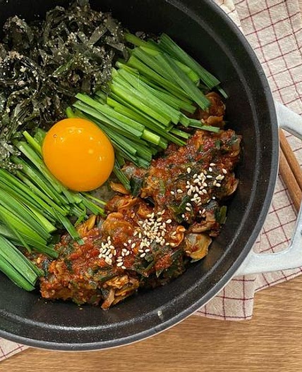 매콤 꼬막장 솥밥👩🏻‍🍳