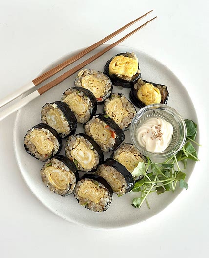 매운고추달걀김밥