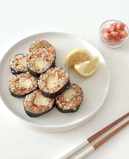 닭안심달걀김밥