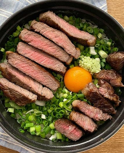스테이크 솥밥 만들어요!👩🏻‍🍳