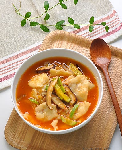 김치수제비