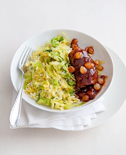 Slavinken in zoetzure saus met spitskool