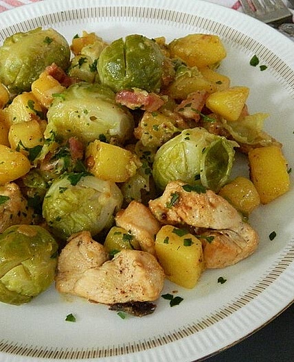 Leichte Bauernpfanne mit Hähnchenbrust